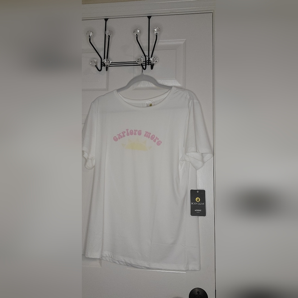 Body glove xlarge swim shirt NWT